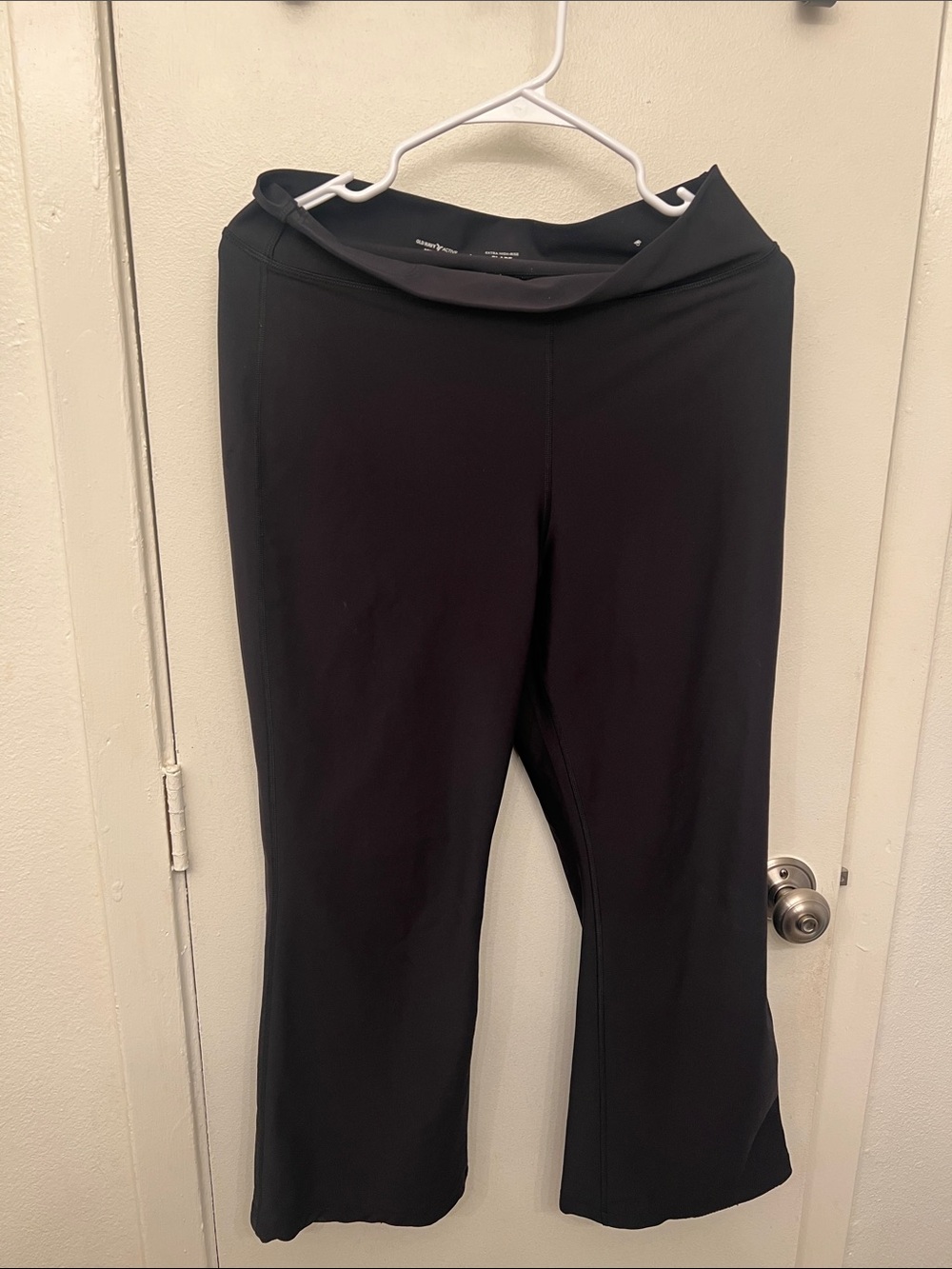 Women’s Old Navy Black Wide-Leg Active Joggers